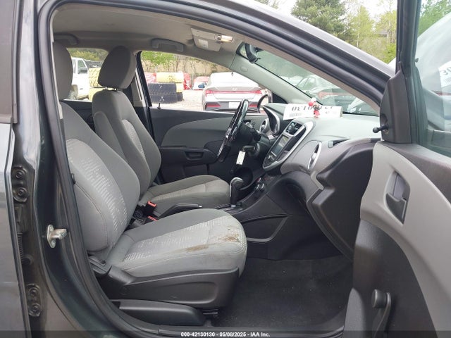 1G1JB5SH7H4127078 Chevrolet Sonic Ls Auto