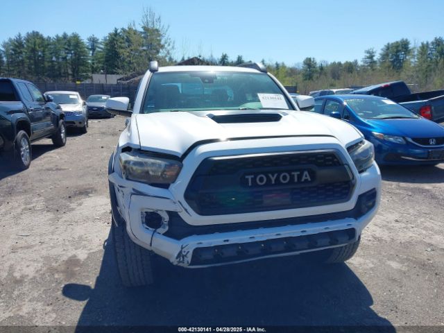 5TFCZ5AN4JX133783 Toyota Tacoma Trd Pro
