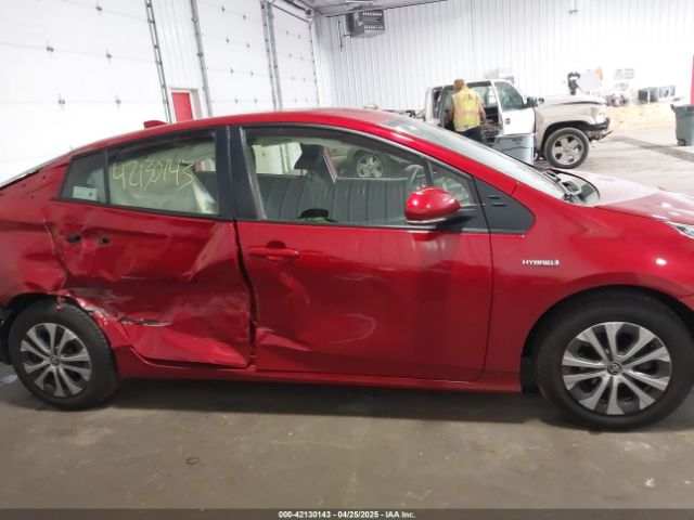 JTDL9MFU1M3025871 Toyota Prius Le Awd-e