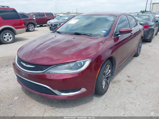 Chrysler 200 Limited 2016 1C3CCCAB4GN176704 Image 2