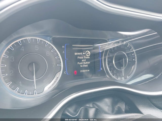 Chrysler 200 Limited 2016 1C3CCCAB4GN176704 Image 7
