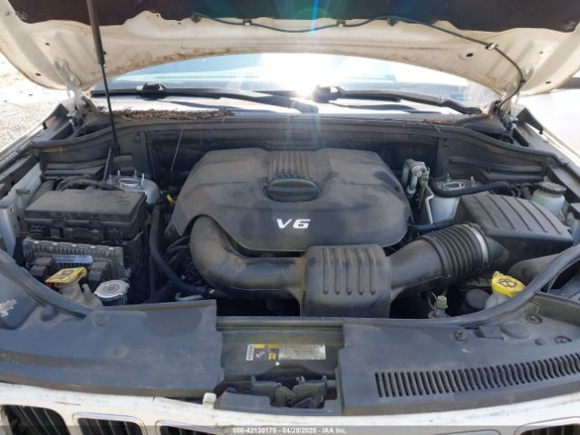 1C4RJEAG7FC681083 Jeep Grand Cherokee Laredo