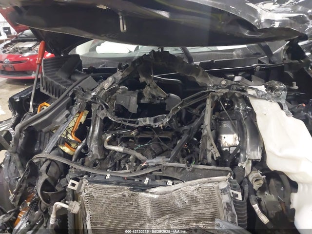 2018 CADILLAC XT5 1GYKNERS6JZ230175 Photo 9