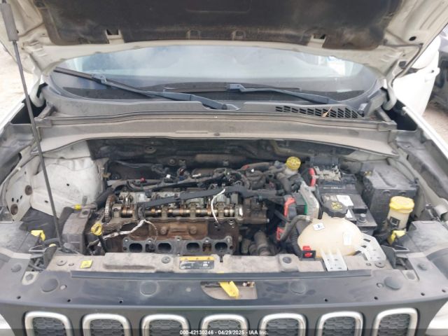 ZACCJABB2JPH42684 Jeep Renegade Latitude Fwd