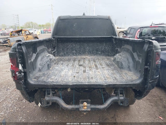 1C6SRFBT4LN343126 RAM 1500 Big Horn  4x4 6'4 Box