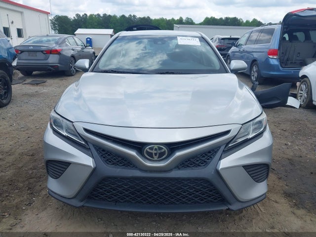 4T1B11HK7JU028241 Toyota CAMRY SE