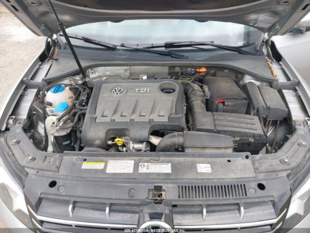 1VWBN7A3XEC022098 Volkswagen Passat 2.0l Tdi Se