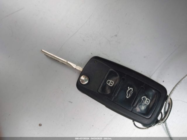 1VWBN7A3XEC022098 Volkswagen Passat 2.0l Tdi Se