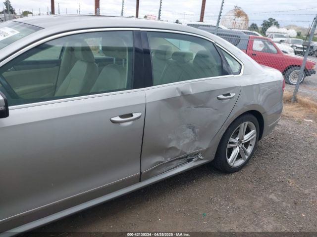 1VWBN7A3XEC022098 Volkswagen Passat 2.0l Tdi Se