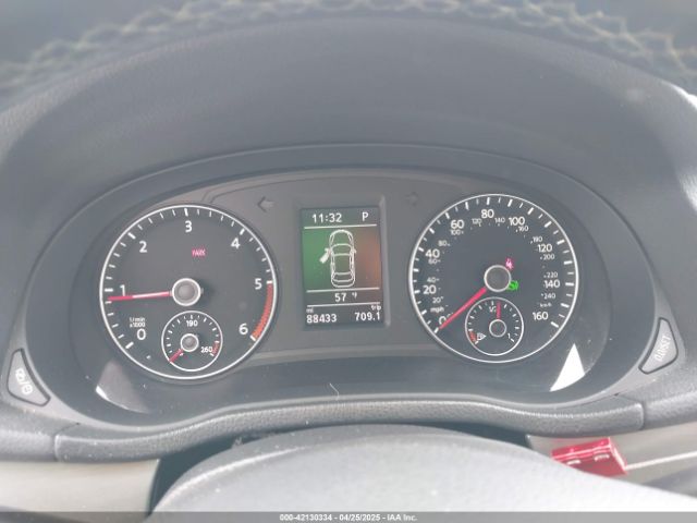 1VWBN7A3XEC022098 Volkswagen Passat 2.0l Tdi Se