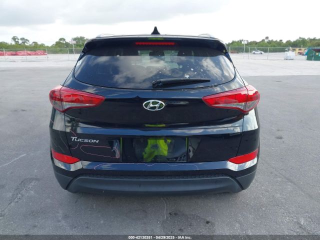 KM8J33A49JU639708 Hyundai Tucson Sel Plus