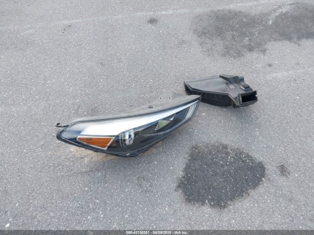 KM8J33A49JU639708 Hyundai Tucson Sel Plus