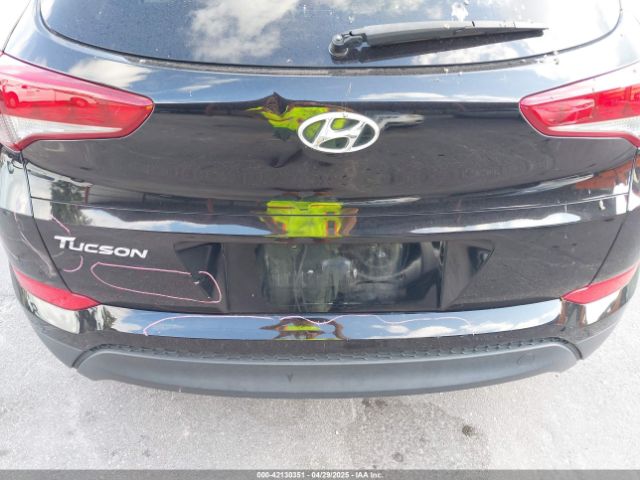 KM8J33A49JU639708 Hyundai Tucson Sel Plus