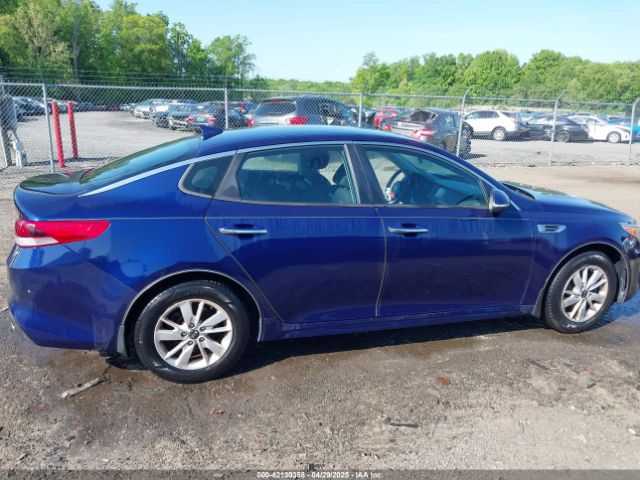 5XXGT4L31JG193780 KIA Optima Lx