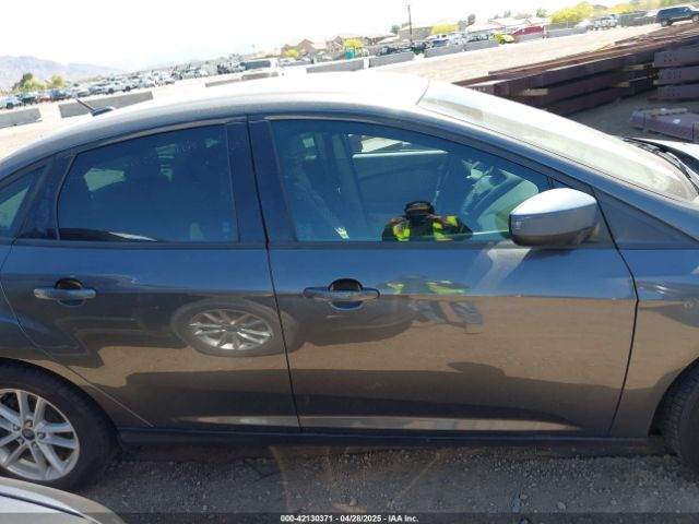 1FADP3FE6JL270910 Ford FOCUS SE
