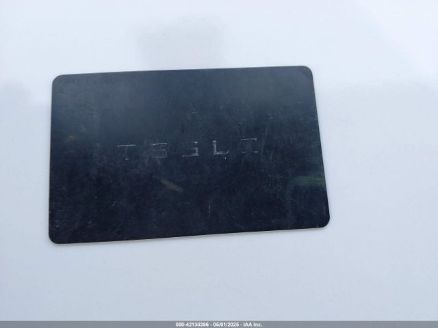 5YJ3E1EB2NF183893 Tesla Model 3 Long Range Dual Motor All-wheel Drive