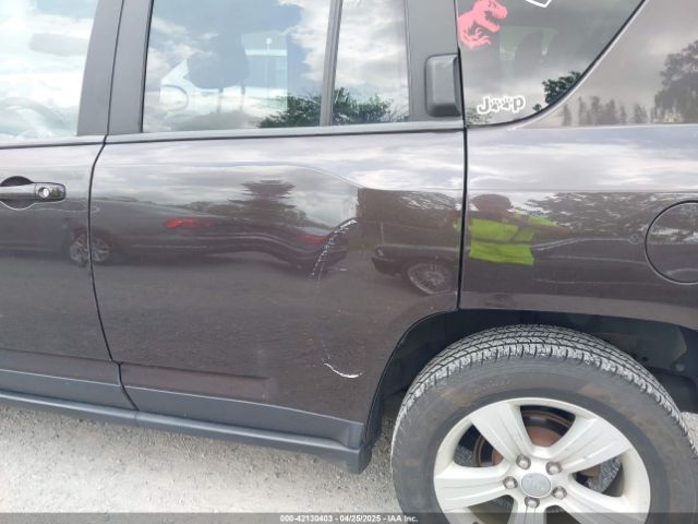 1C4NJDEBXED622352 Jeep Compass Latitude