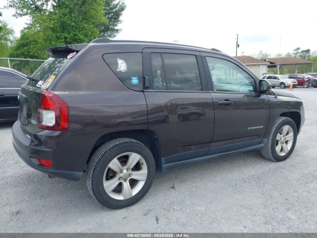 1C4NJDEBXED622352 Jeep Compass Latitude