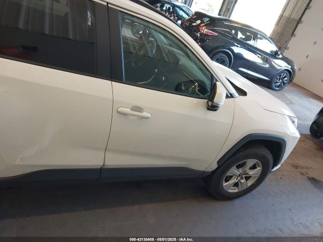 Toyota Rav4 Xle 2019 2T3P1RFV4KC006371 Image 14