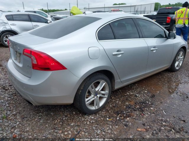 YV1612FS0E1291364 Volvo S60 T5 Platinum