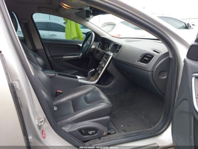 YV1612FS0E1291364 Volvo S60 T5 Platinum