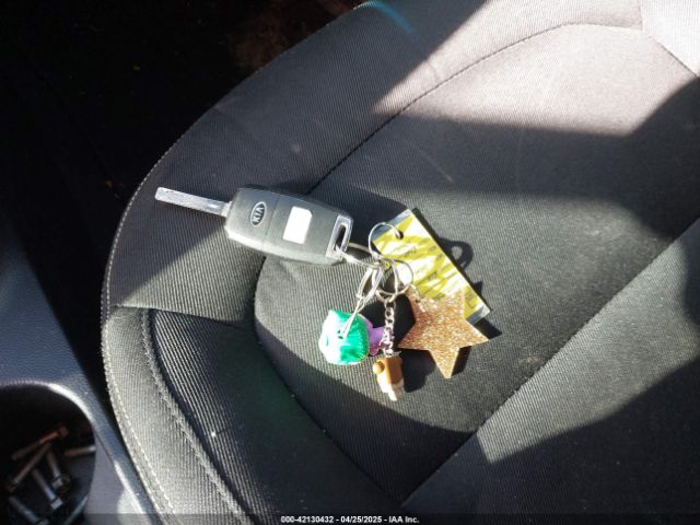 KNDJP3A55G7252937 KIA SOUL +