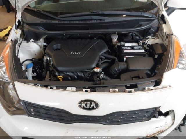 KNADM5A31F6452828 KIA RIO LX