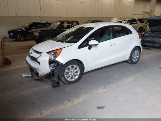 KNADM5A31F6452828 KIA RIO LX