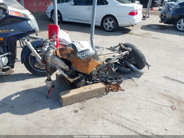 Продаж на аукціоні авто 2000 Honda Cbr600 F4, vin: JH2PC3501YM102855, номер лоту: 42130446