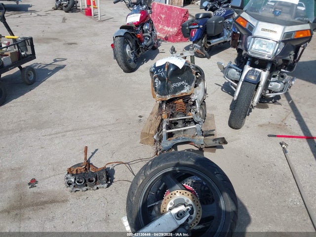 Продаж на аукціоні авто 2000 Honda Cbr600 F4, vin: JH2PC3501YM102855, номер лоту: 42130446