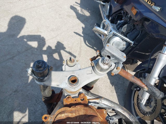Продаж на аукціоні авто 2000 Honda Cbr600 F4, vin: JH2PC3501YM102855, номер лоту: 42130446