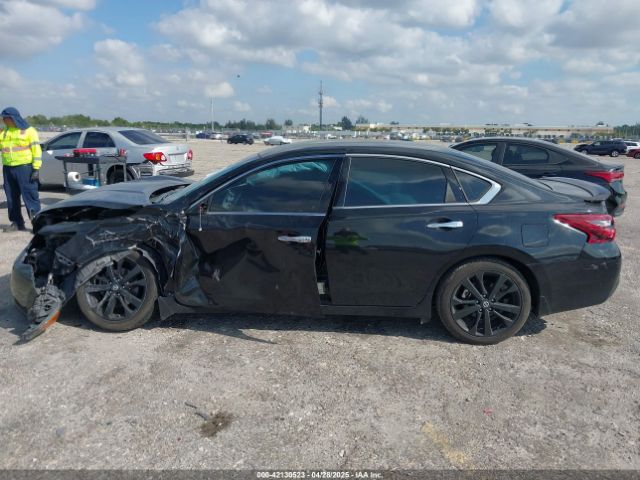 1N4AL3AP6HC216069 Nissan Altima 2.5 Sr