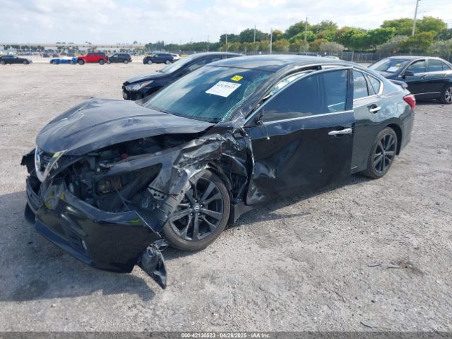 1N4AL3AP6HC216069 Nissan Altima 2.5 Sr
