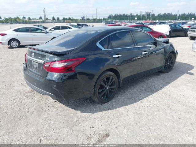1N4AL3AP6HC216069 Nissan Altima 2.5 Sr