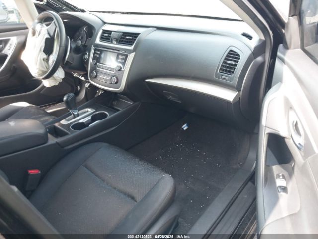 1N4AL3AP6HC216069 Nissan Altima 2.5 Sr