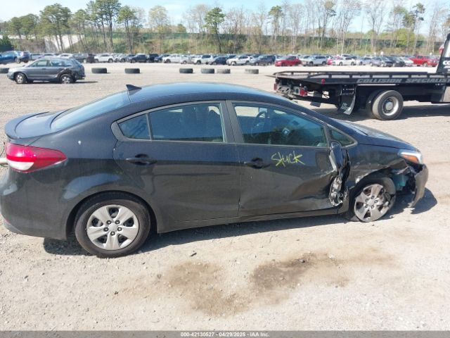 3KPFL4A72HE109731 KIA FORTE LX