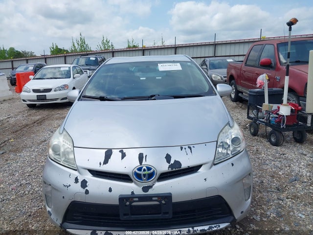 JTDKN3DU4F1922847 Toyota Prius Three