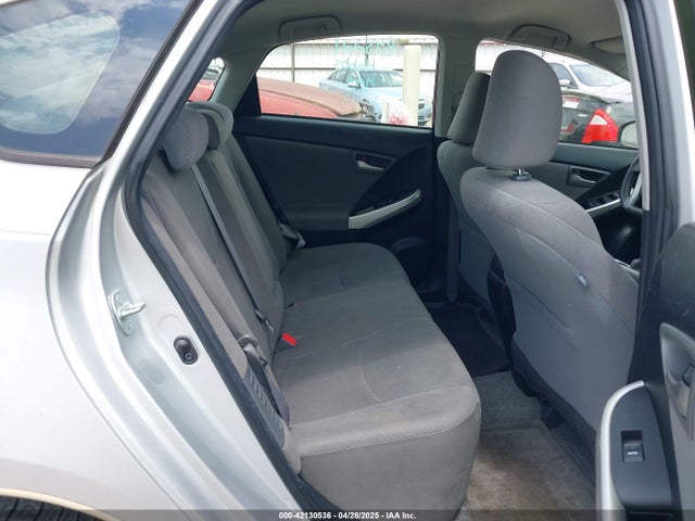 JTDKN3DU4F1922847 Toyota Prius Three