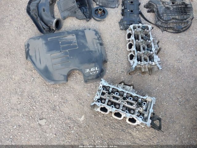 2C3CDZGG6KH642945 Dodge Challenger Sxt Awd