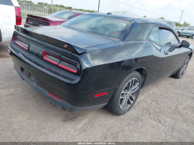 2C3CDZGG6KH642945 Dodge Challenger Sxt Awd