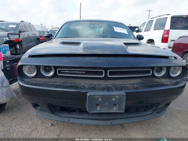 2C3CDZGG6KH642945 Dodge Challenger Sxt Awd