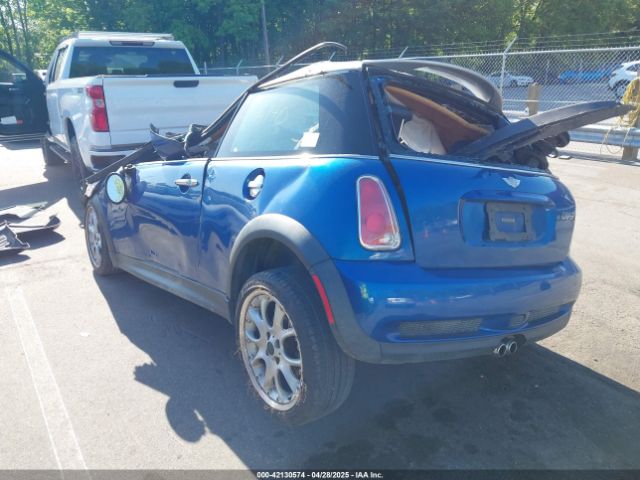 2006 MINI COOPER S WMWRE33516TN25140 Photo 2