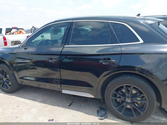 WA1BNAFY0K2063954 Audi Q5 45 Premium