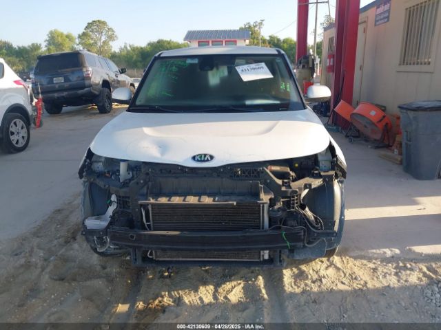 KNDJ23AU8L7004004 KIA SOUL S