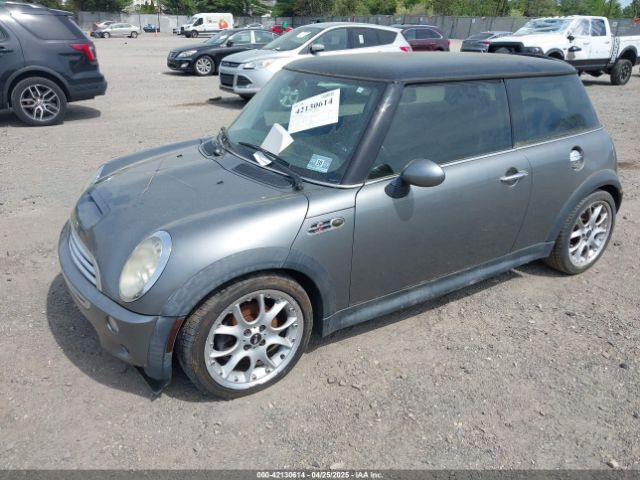 2006 MINI COOPER S WMWRE33576TL20826 Photo 1