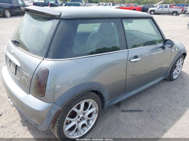 2006 MINI COOPER S WMWRE33576TL20826 Photo 3