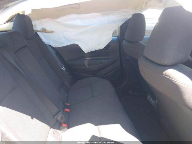 5YFB4MDE1PP075655 Toyota COROLLA LE