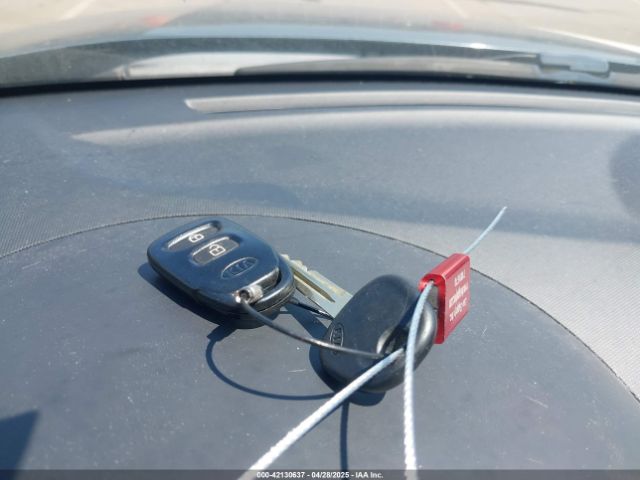 2010 KIA SOUL KNDJT2A21A7071465 Photo 10