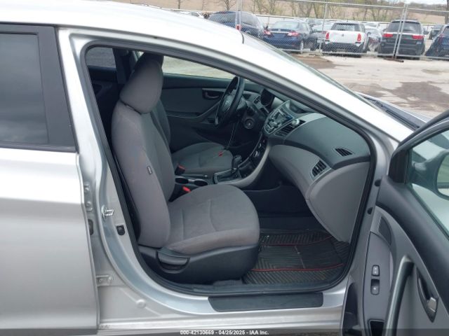 5NPDH4AE4EH487726 Hyundai ELANTRA SE