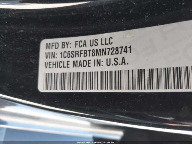 1C6SRFBT8MN728741 RAM 1500 Big Horn  4x4 6'4 Box